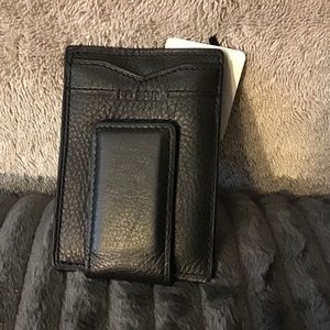 Fossil Mens black magnetic leather money clip